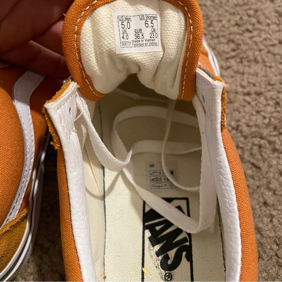 Old Schools - Picture 2 of 4